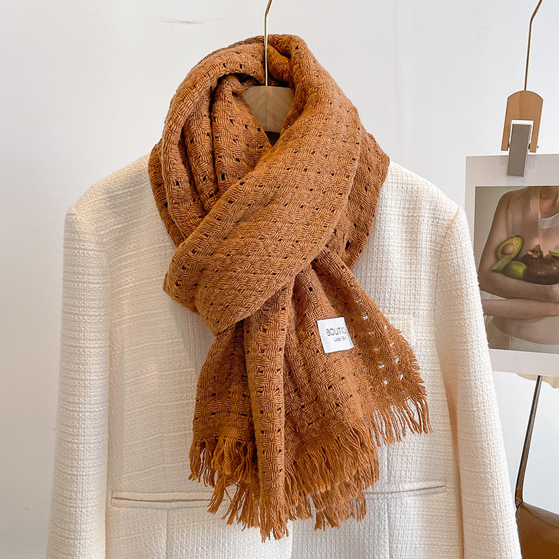 Casava Hollow Out Wool Scarf
